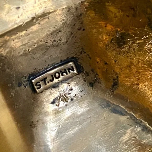 Vintage ST. JOHN Pyramid 24K Gold Plated Cuff Bracelet - Picture 6 of 6